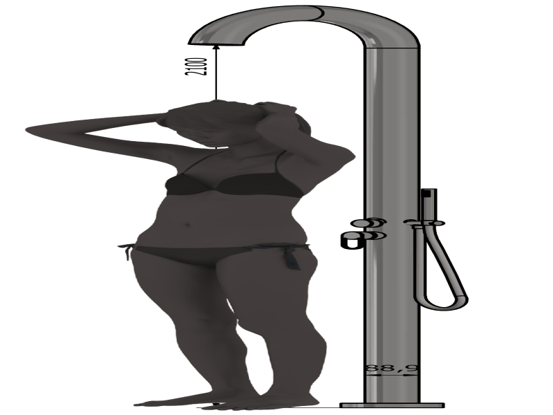 size indication: the model is 180 cm tall